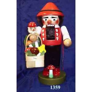  Steinbach Nutcracker #1359 Mushroom Collector 12