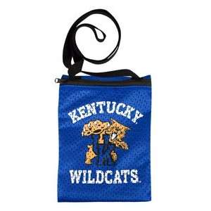    Kentucky Wildcats UK NCAA Game Day Pouch: Sports & Outdoors