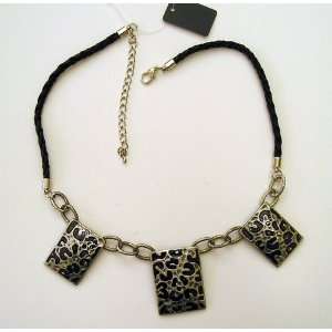  Pretty Fashion Metal Necklace 