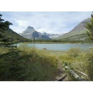  Many Glaciers, Glacier National Park, Montana, USA Premium 