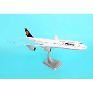  Hogan Lufthansa 747 8I 1/200 No Gear Toys & Games