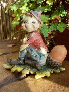 PAIR OF TWO ACORN PIXIE TWINS   SO CUTE   HOME OR GARDEN (PIXIE   ELF 