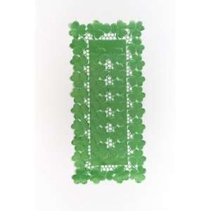  Wimpole Street All Over Clovers Table Runner: Home 