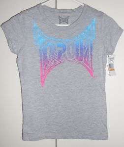 TAPOUT GIRLS T SHIRT SIZE MEDIUM (10 12)NWT  