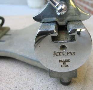THIS IS A PRECISION PEERLESS WATCHMAKERS 8MM JEWELERS LATHE WITH THE 
