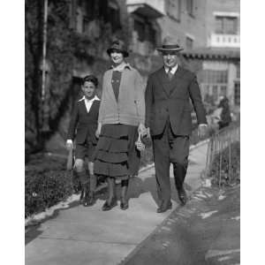  1925 photo Dr. & Mrs. Ensebro Ayala with son, Roger, [1/21 