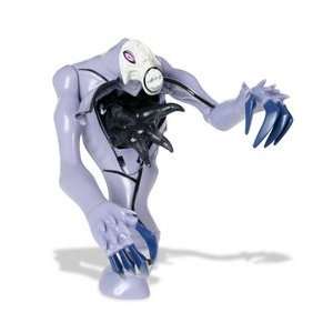  Ben 10 DNA Alien Heroes   Ghostfreak Toys & Games
