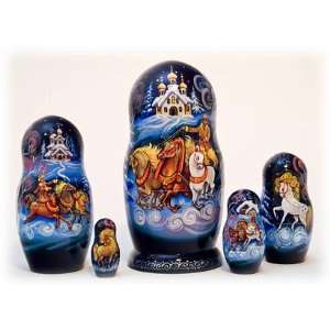 RUSSIAN WINTER TROIKA MATRYOSHKA 5 PIECE NESTING DOLL ***