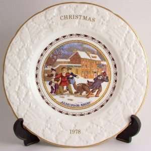  Coalport Alas Poor Bruin Christmas plate 1978 CP121