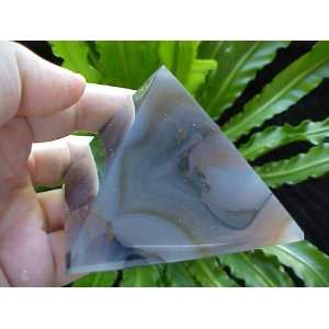 Zs9102 Gemqz Banded Agate Carved Pyramid Large 