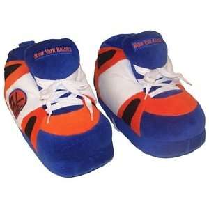  New York Knicks NBA Original Comfy Feet Slippers: Sports 