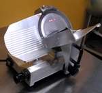 With the Chicago Food Machinery 10 Deli Slicer you can easily slice 