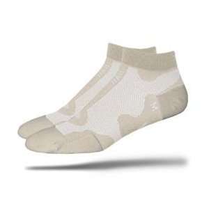  Defeet Levitator Lo D Logo Socks   White Sports 