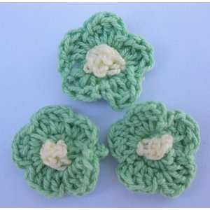   Small Crochet Flower Applique Embellishment CR17: Everything Else