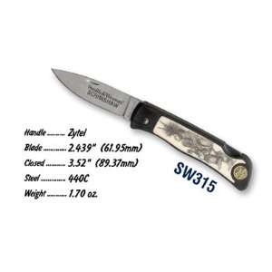 Smith & Wesson SW315 Lockback Pocket Knife with Scrimshaw 