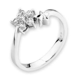 18K White Gold Double Star Shaped Cluster Round Diamond Ring (0.30 