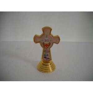    Table Top Cross with Chalice and Grapes Design 