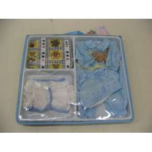 Baby Doll Clothing Set in Travel Case: Toys & Games