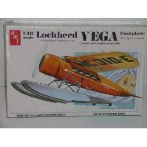   AMT Lockheed Vega Float Plane Plastic Model Kit 