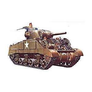    Tamiya 1/35 Scale US Army M4 Sherman Tank Kit: Toys & Games