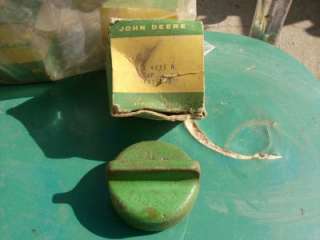 NOS John Deere Oil Fill Cap A4233R A B G 60 70 620 630 730  
