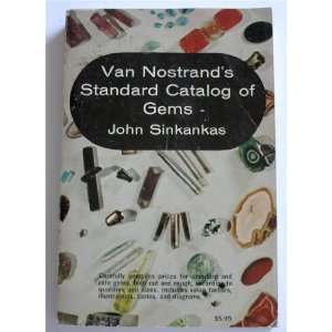  Van Nostrands Standard Catalog of Gems (9780442076184 
