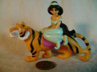 DISNEY PVC Aladdin TIGER & Princess Jazmine Figure aladin  