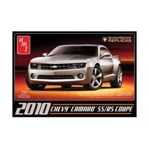  1/25 2010 Chevy Camaro Showroom Replica Kit: Toys & Games