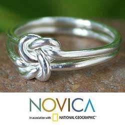 Sterling Silver Love Knot Cocktail Ring (Thailand)  