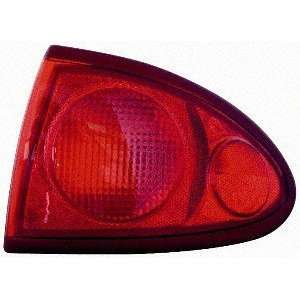  03 05 CHEVY CAVALIER RIGHT TAIL LIGHT Automotive