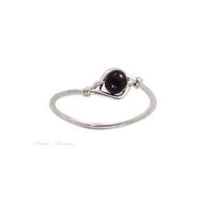  Sterling Silver Wire Ring Black Onyx Beads Size 6: Jewelry