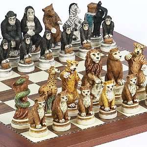   Kingdom Chessmen From Italy & Astor Place Chess Board: Toys & Games