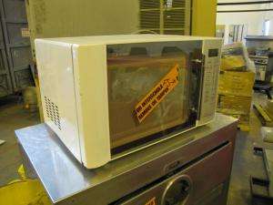   Series 1450 Watt Household Microwave Near Unused Condition  