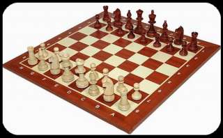 Sehr edles Schachspiel / Schach aus Holz   Handarbeit  
