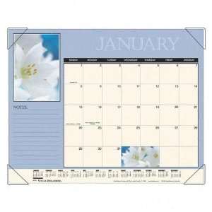    Visual Organizers Floral Series B Desk Calendar: Office Products