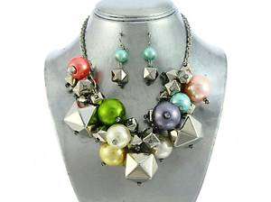 Stunning huge chunky necklaces/earrings pastel shades  