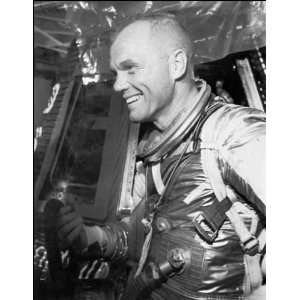  Astronaut John Glenn   1962 by National Archive 10.50X13 