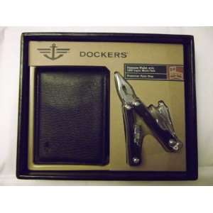  Dockers Passcase Wallet w/ LED Light Multi Tool & Leather 