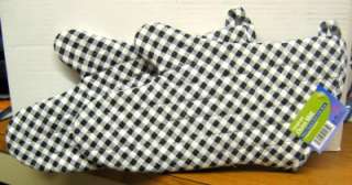 QUILTED OVEN MITT SET of 2   BLACK CHECK GINGHAM   NEW  
