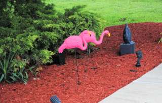 Pink Flamingos Lawn Yard Ornament 3 Dimensional 0692865323334  