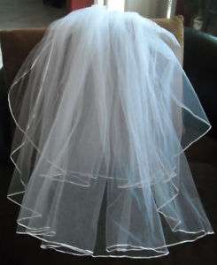 GISELLE BRIDAL WEDDING VEIL + COMB TRIMMED IN WHITE NWT  