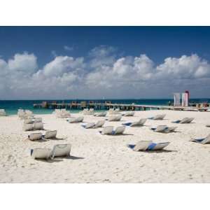  Sun Loungers and Umbrellas, Isla Mujeres, Quintana Roo 